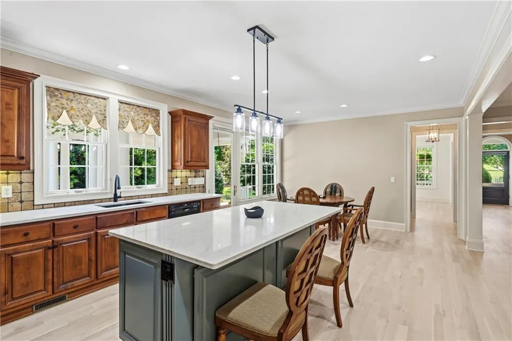 148 Parkside Lane Eatonton, GA 31024