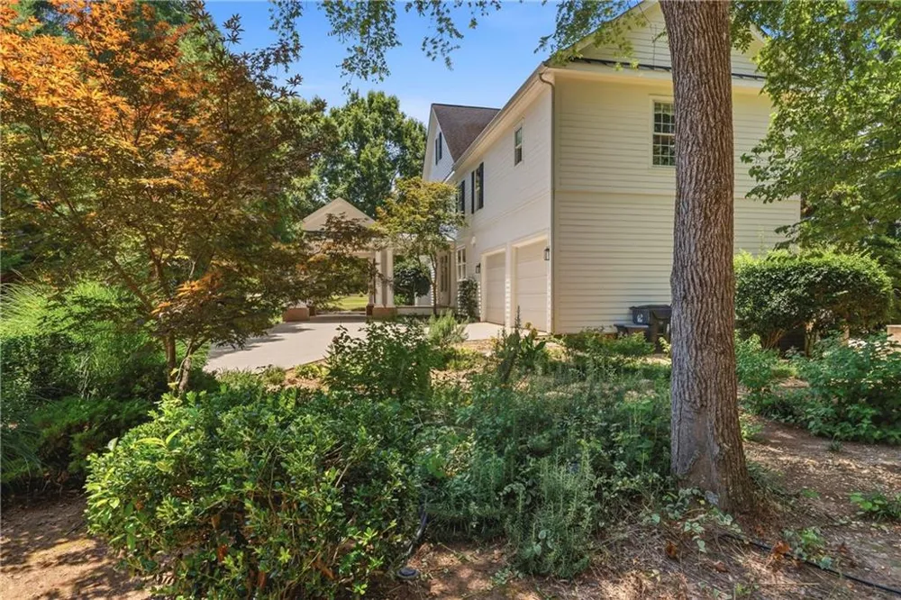 148 Parkside Lane Eatonton, GA 31024
