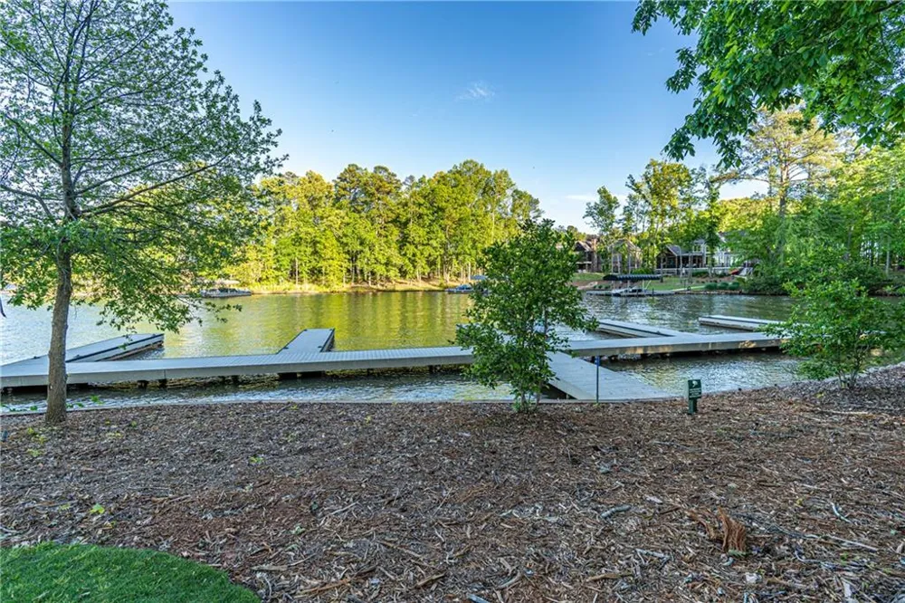 148 Parkside Lane Eatonton, GA 31024