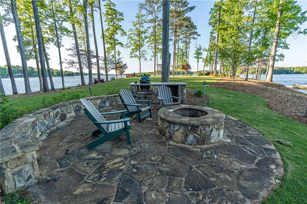 148 Parkside Lane Eatonton, GA 31024