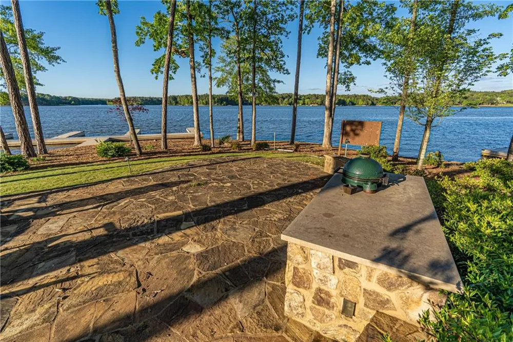 148 Parkside Lane Eatonton, GA 31024