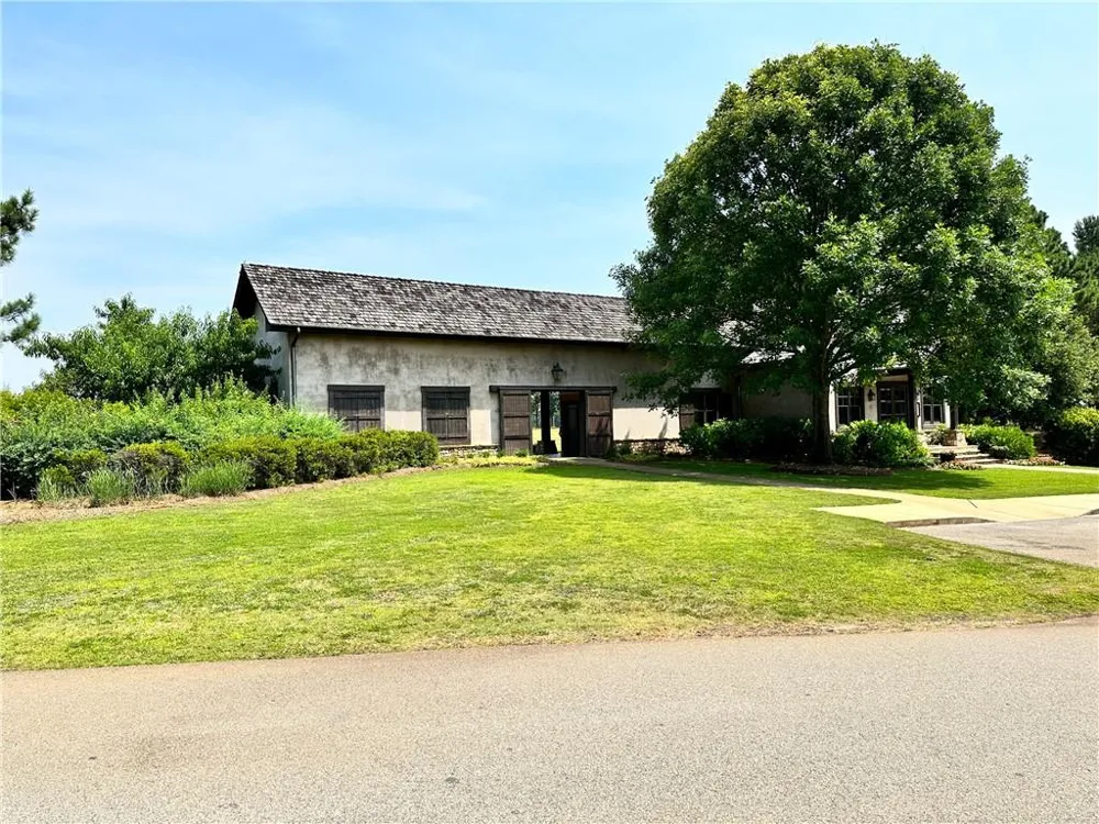 148 Parkside Lane Eatonton, GA 31024