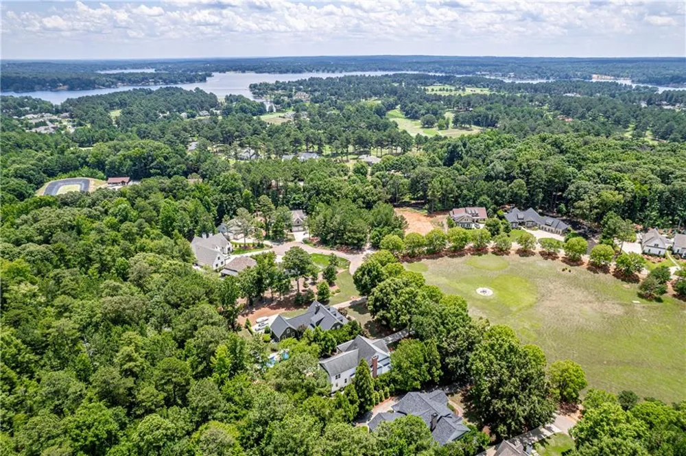 148 Parkside Lane Eatonton, GA 31024