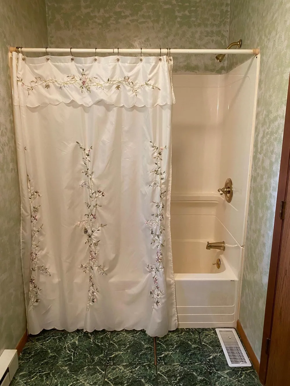 24280 County Road 3 Merrifield, MN 56465