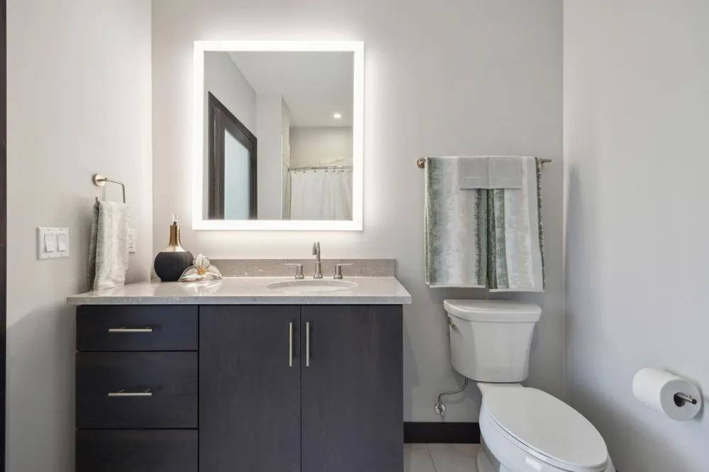 253 Lake Street E #208 Wayzata, MN 55391