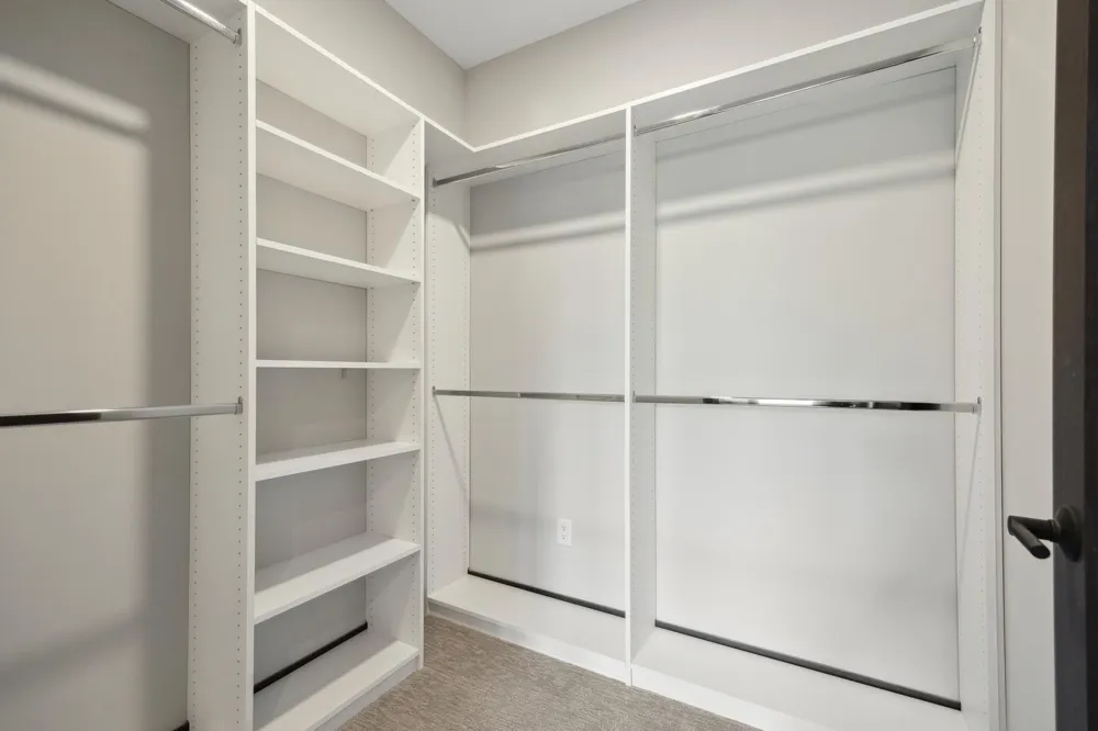 253 Lake Street E #208 Wayzata, MN 55391