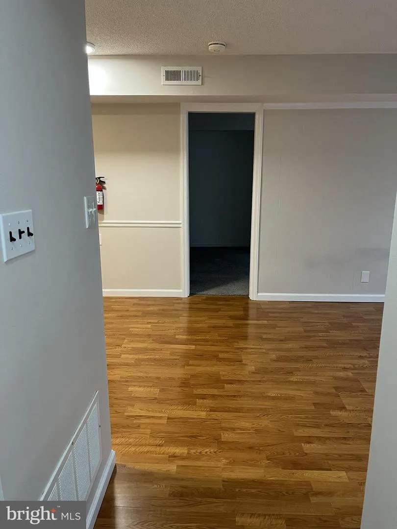 1504 WALDON COURT Sicklerville, NJ 08081