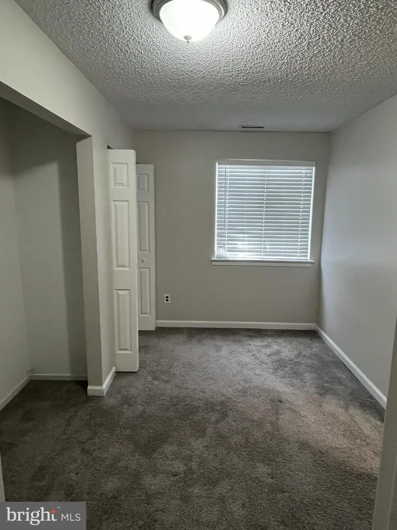 1504 WALDON COURT Sicklerville, NJ 08081
