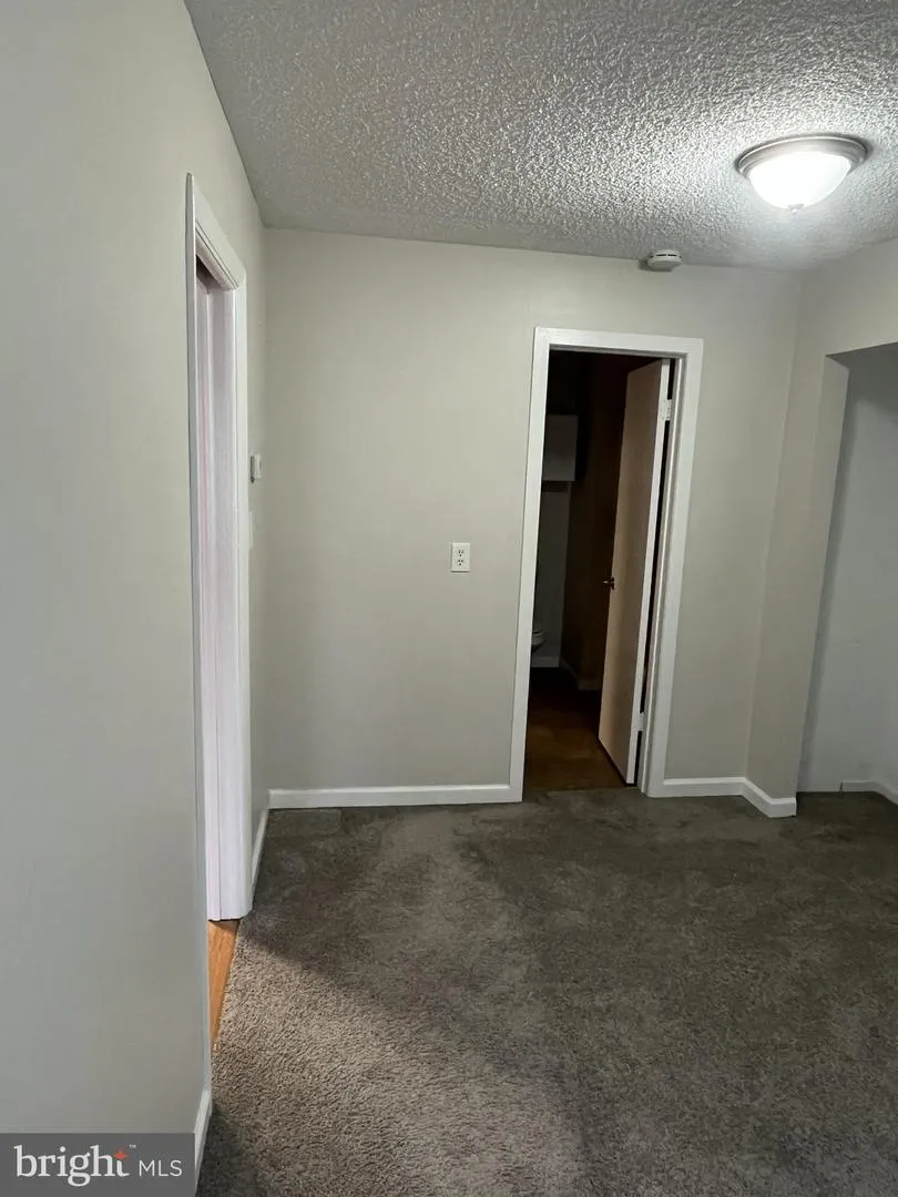 1504 WALDON COURT Sicklerville, NJ 08081
