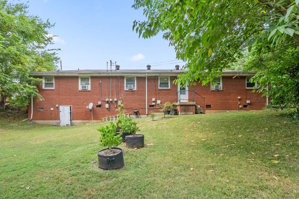 454 Circle Drive #C Clarksville, TN 37043