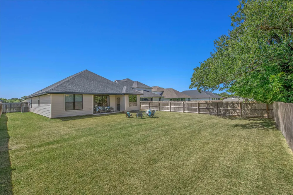 4117 Vintage Estates Court Bryan, TX 77808