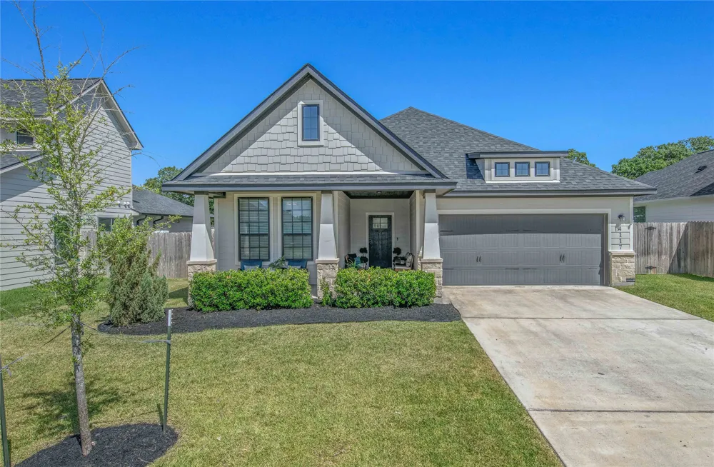 4117 Vintage Estates Court Bryan, TX 77808
