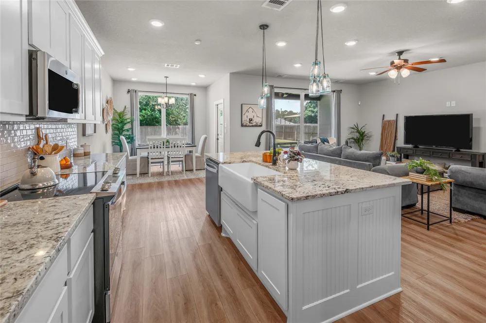 4117 Vintage Estates Court Bryan, TX 77808