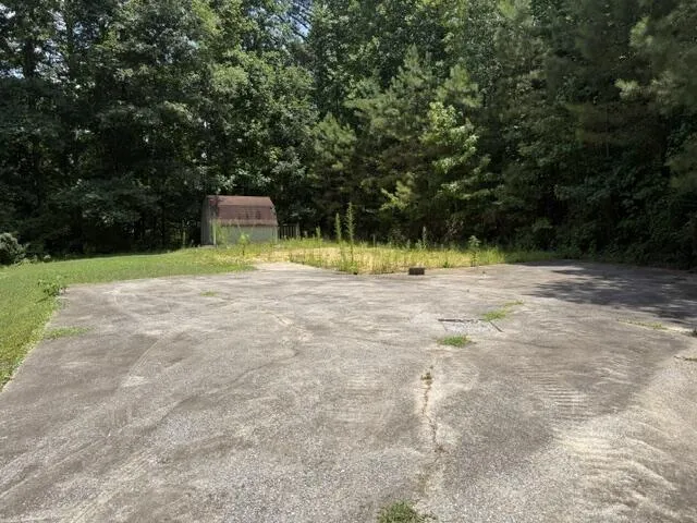 115 W Lenda Lane Chickamauga, GA 30707