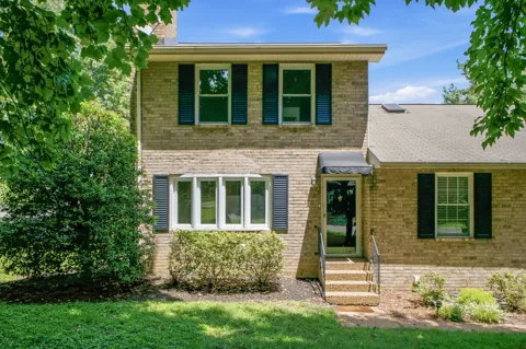 5520 Thalman Dr