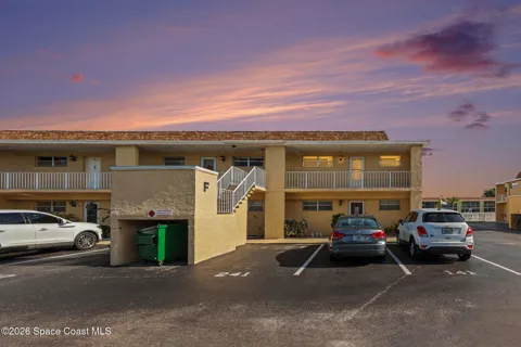 2135 Courtenay Parkway #241