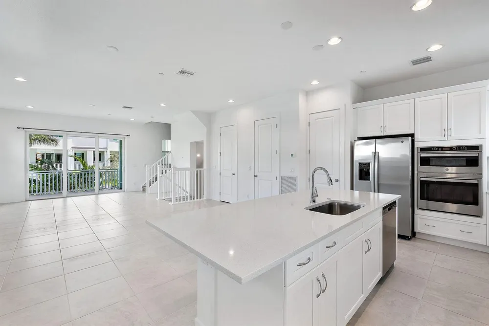 12625 MACHIAVELLI WAY Palm Beach Gardens, FL 33418