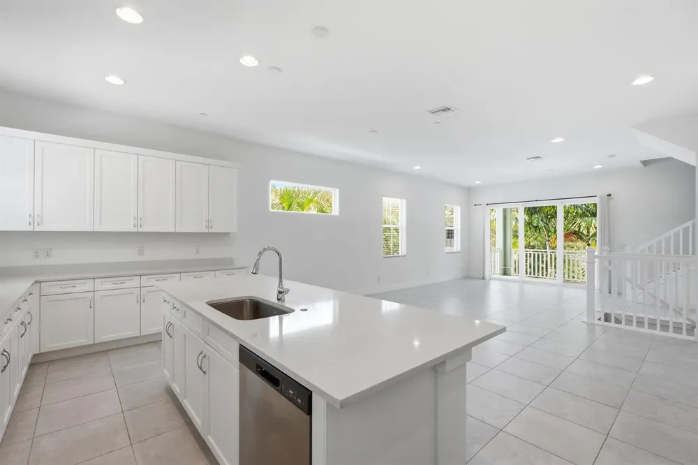 12625 MACHIAVELLI WAY Palm Beach Gardens, FL 33418