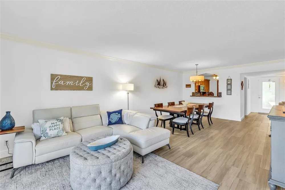 3150 NE 48th Court #204 Lighthouse Point, FL 33064
