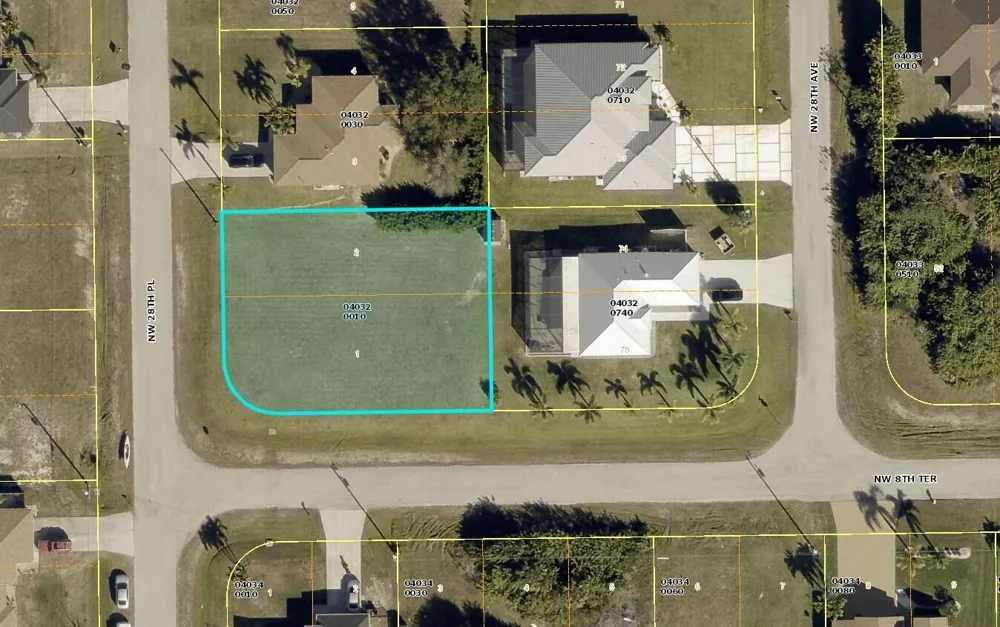 815 NW 28TH PLACE Cape Coral, FL 33993