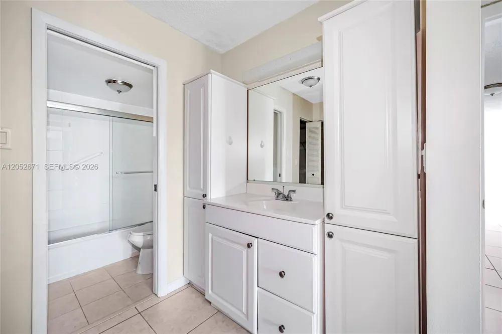6861 SW 147th Ave #3G Miami, FL 33193