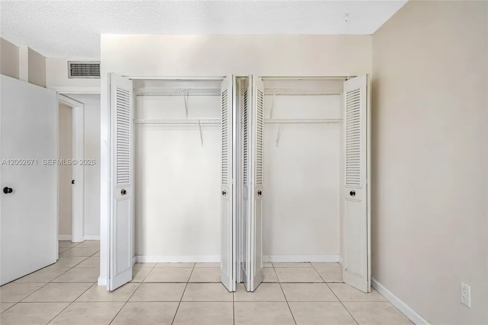 6861 SW 147th Ave #3G Miami, FL 33193