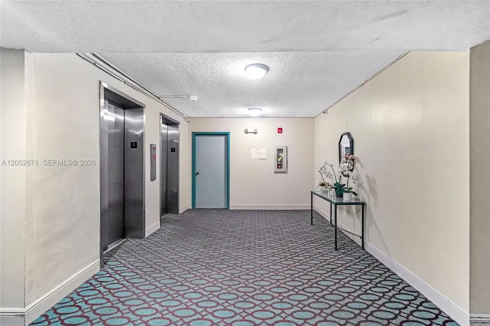 6861 SW 147th Ave #3G Miami, FL 33193
