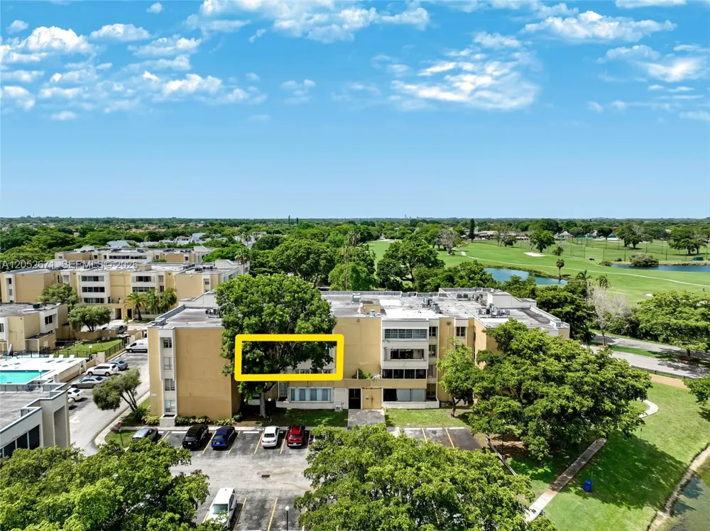 6861 SW 147th Ave #3G Miami, FL 33193