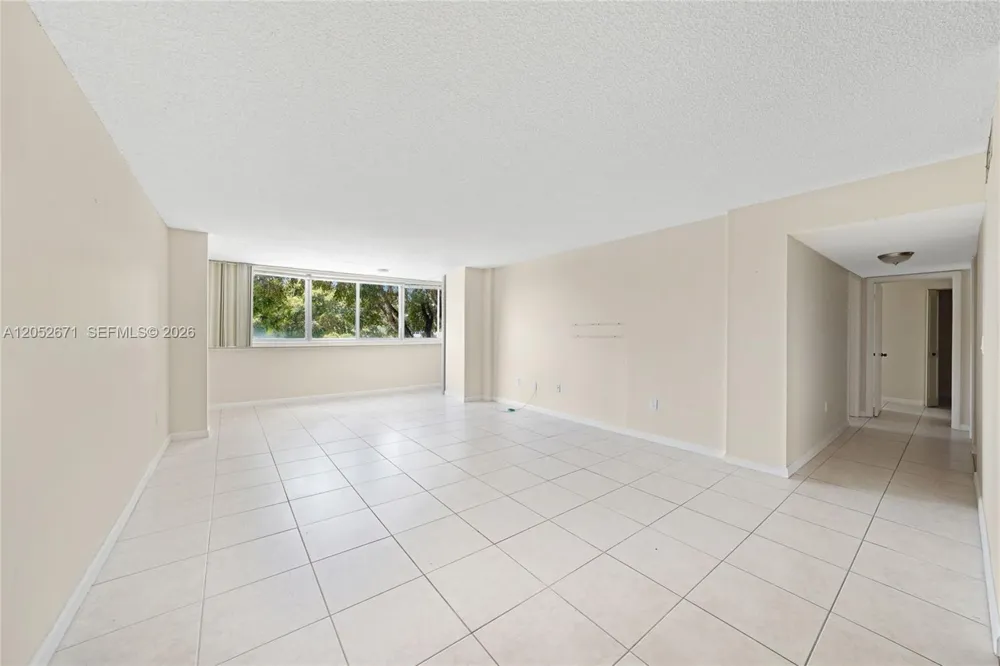 6861 SW 147th Ave #3G Miami, FL 33193