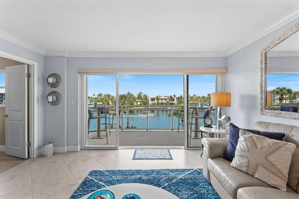 1160 Hillsboro Mile #205 Hillsboro Beach, FL 33062