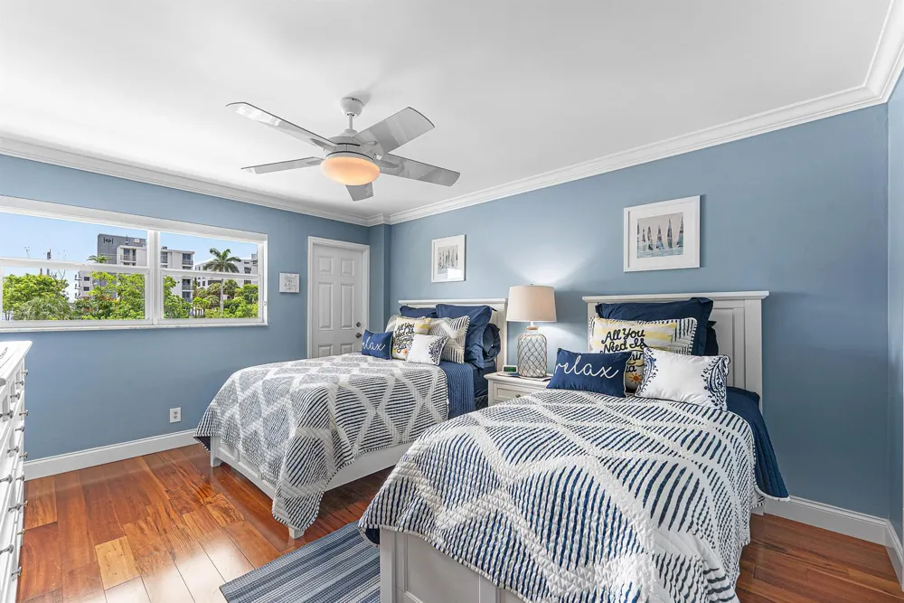 1160 Hillsboro Mile #205 Hillsboro Beach, FL 33062