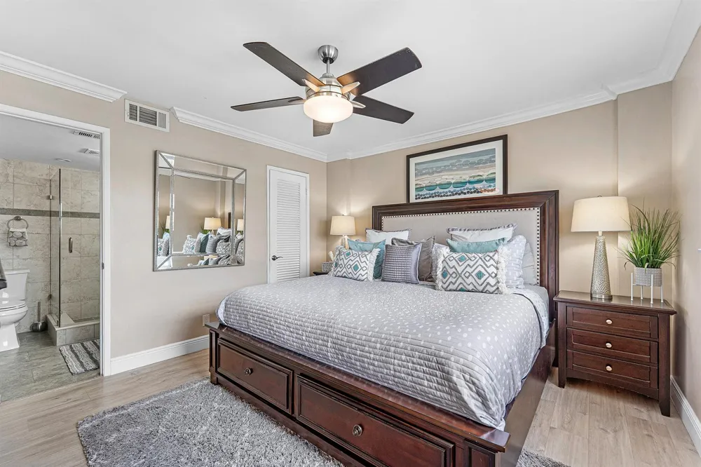 1160 Hillsboro Mile #205 Hillsboro Beach, FL 33062