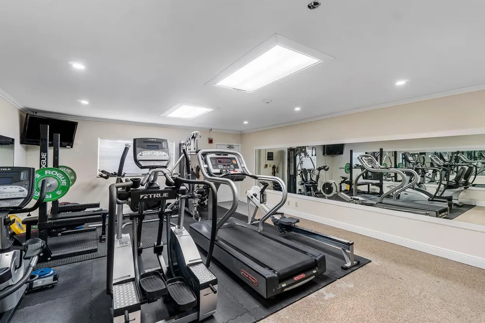 1160 Hillsboro Mile #205 Hillsboro Beach, FL 33062