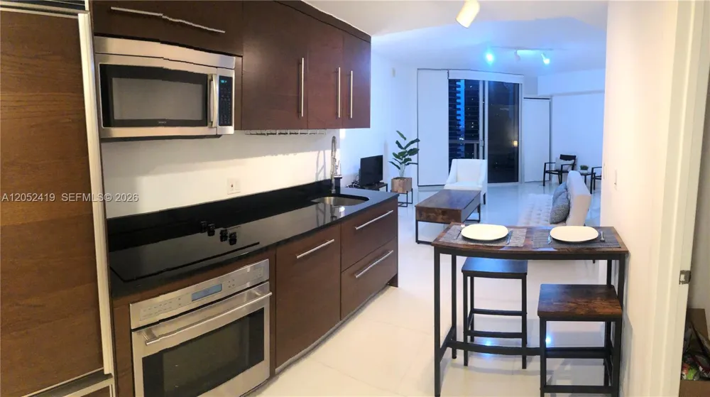 475 Brickell Ave #4008 Miami, FL 33131