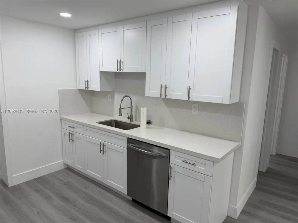 13885 NW 5th Ave North Miami, FL 33168