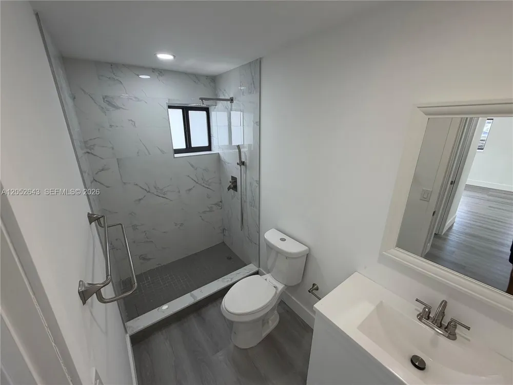 13885 NW 5th Ave North Miami, FL 33168