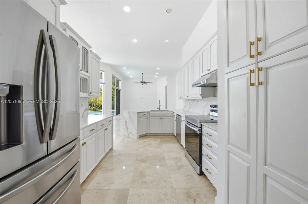 2667 Palmer Pl Weston, FL 33332