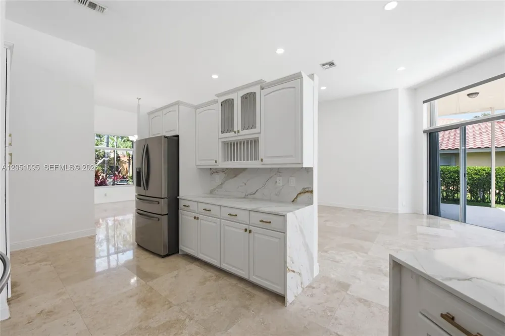 2667 Palmer Pl Weston, FL 33332