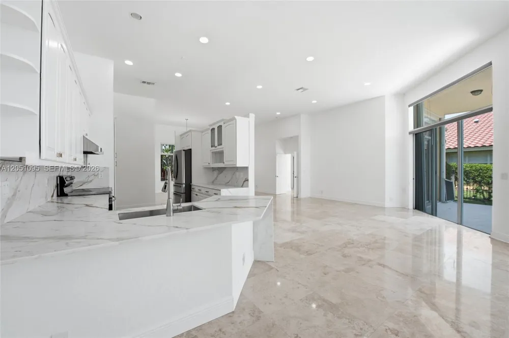2667 Palmer Pl Weston, FL 33332
