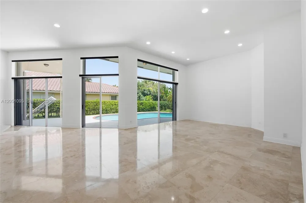 2667 Palmer Pl Weston, FL 33332