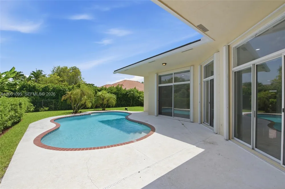 2667 Palmer Pl Weston, FL 33332