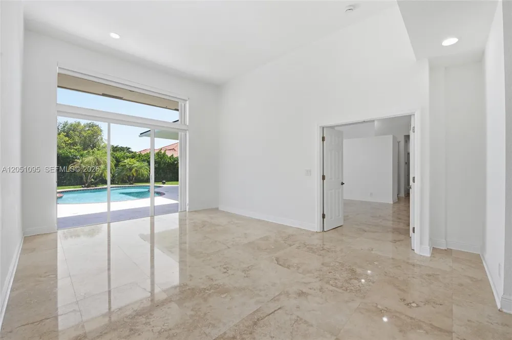 2667 Palmer Pl Weston, FL 33332