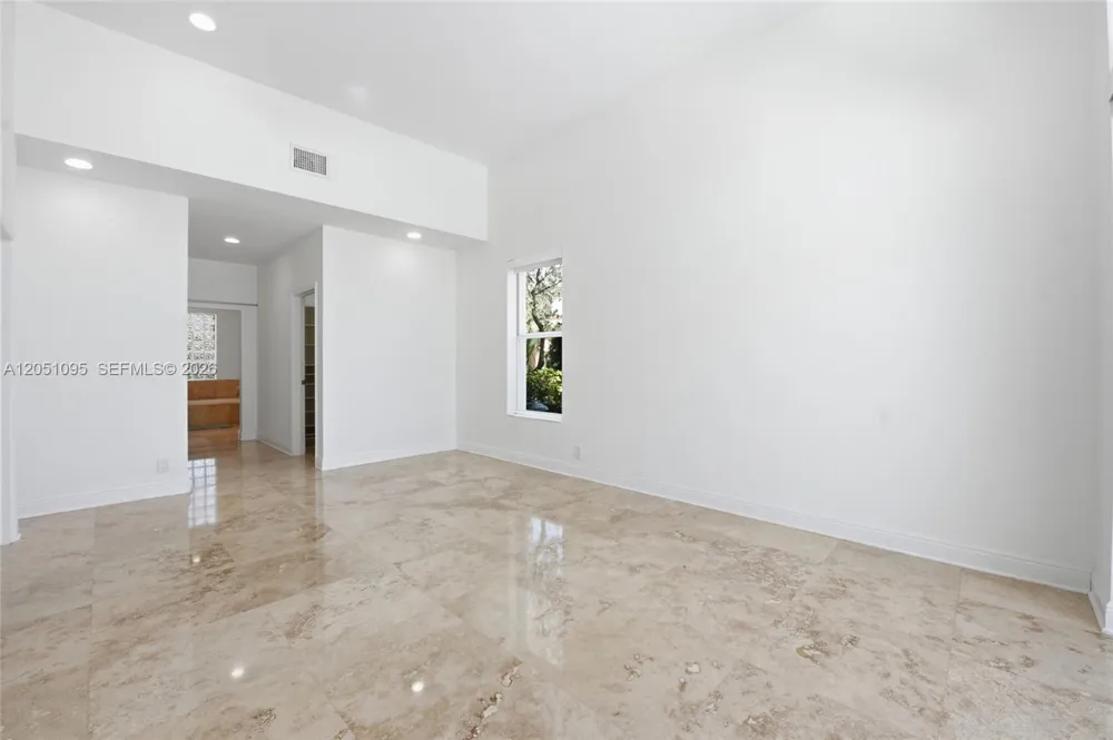 2667 Palmer Pl Weston, FL 33332