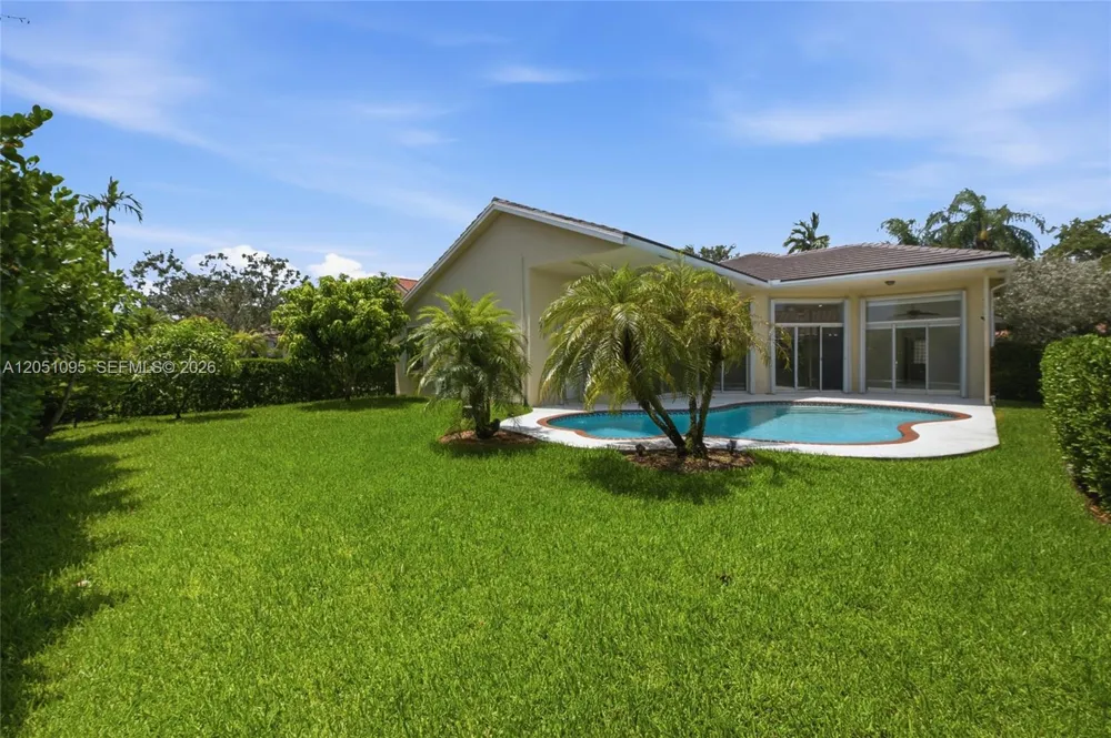2667 Palmer Pl Weston, FL 33332