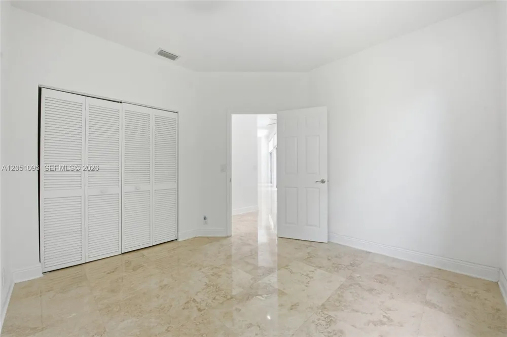 2667 Palmer Pl Weston, FL 33332
