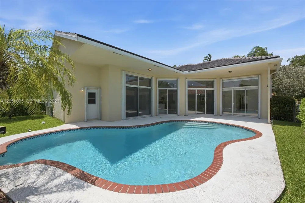 2667 Palmer Pl Weston, FL 33332