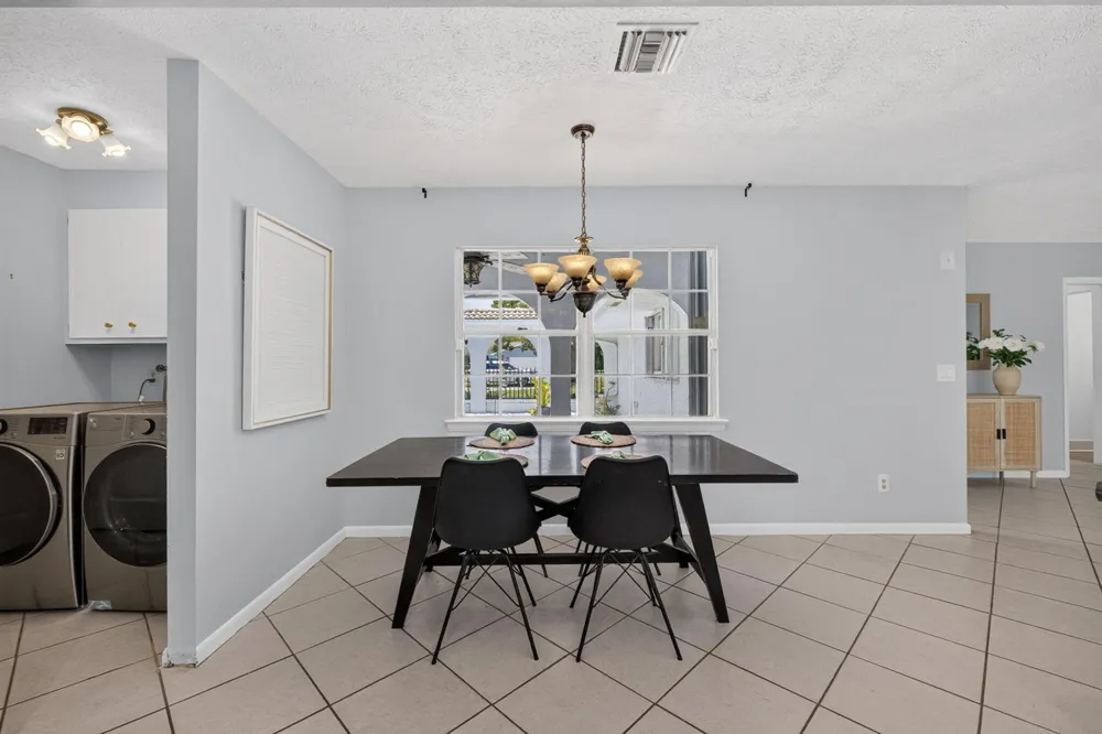 2409 NW Everglades Boulevard Stuart, FL 34994