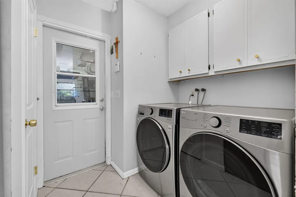 2409 NW Everglades Boulevard Stuart, FL 34994