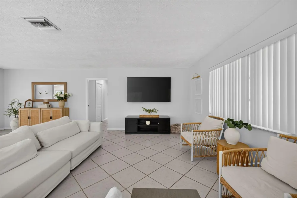 2409 NW Everglades Boulevard Stuart, FL 34994
