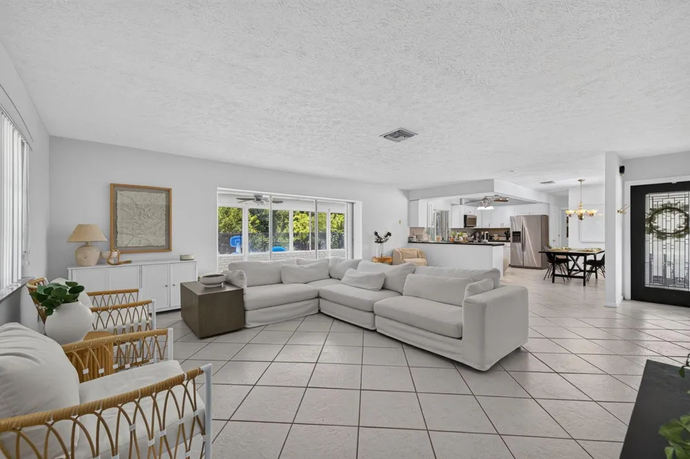 2409 NW Everglades Boulevard Stuart, FL 34994